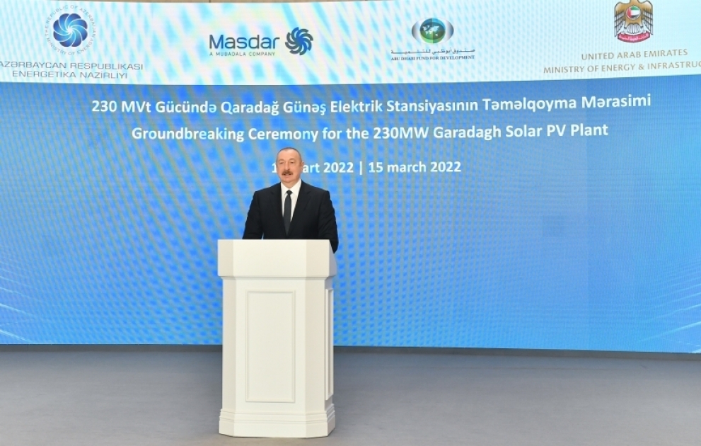 Prezident İlham Əliyev Qaradağ Günəş Elektrik Stansiyasının təməlqoyma mərasimində iştirak edib