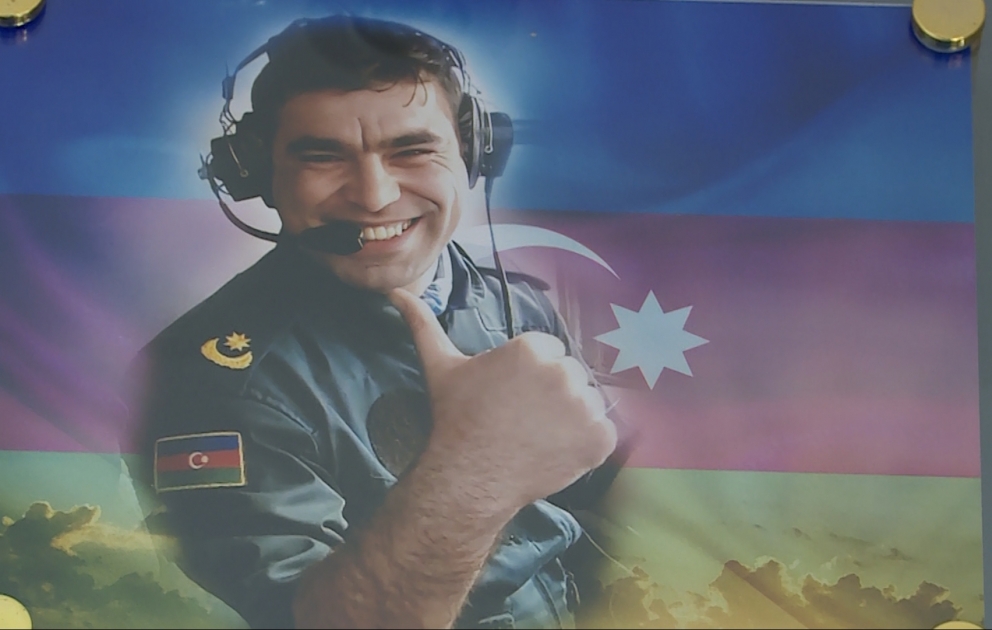 Rəssam olmaq arzusunu hərbçi peşəsinə dəyişən şəhid mayor