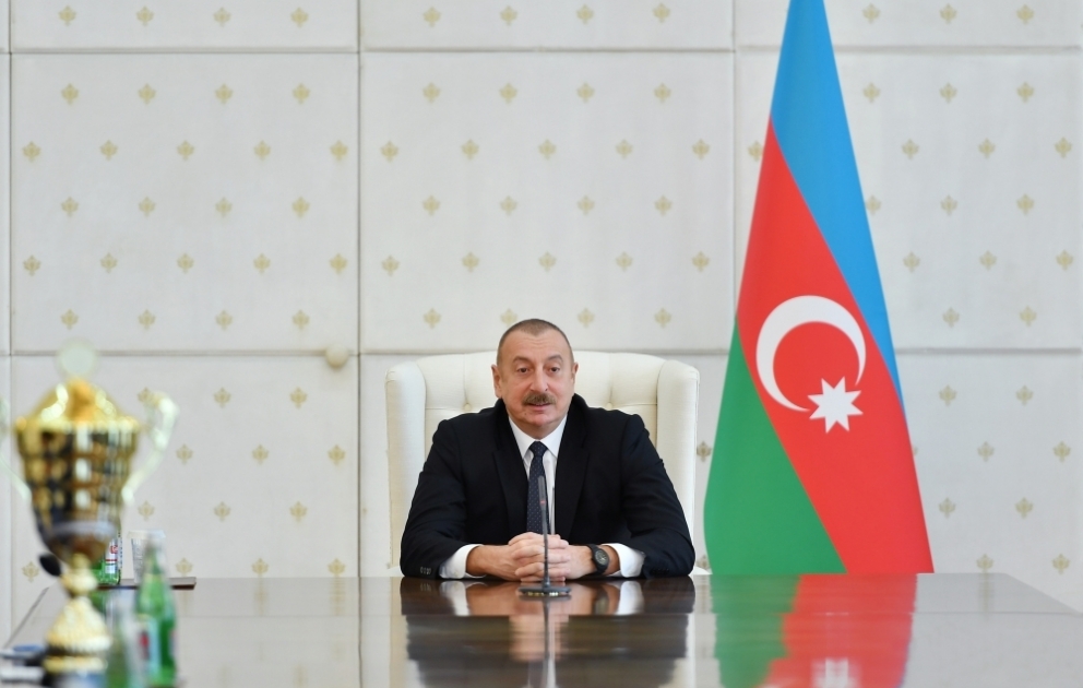 Azərbaycan Prezidenti: Siz gənclər artıq başqa Azərbaycanı, qalib gəlmiş müzəffər xalqı təmsil edirsiniz