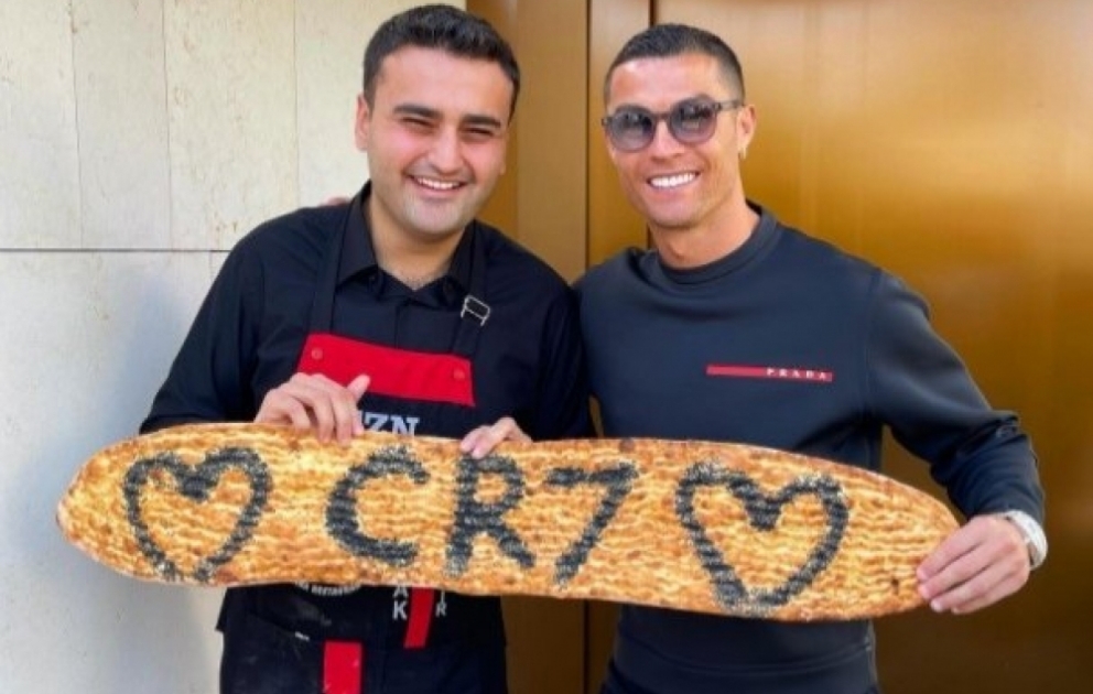 Türkiyəli məşhur aşpaz Ronaldo ilə şərik olub
