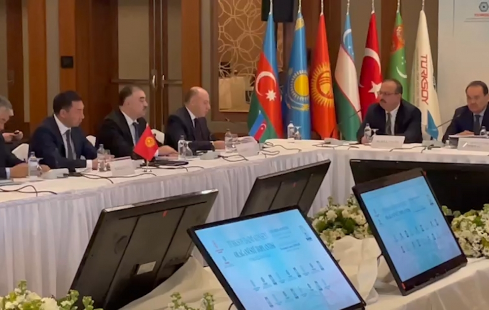 TÜRKSOY Mədəniyyət Nazirlərinin Daimi Şurasının fövqəladə iclası Bursada işə başlayıb
