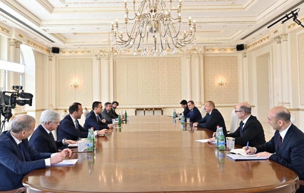 Le président azerbaïdjanais reçoit une délégation menée par le ministre italien des Affaires étrangères et de la Coopération internationale