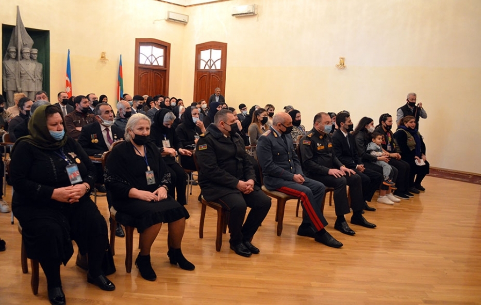 Vətən müharibəsi şəhidlərinin xatirəsinə həsr olunan anım mərasimləri keçirilib