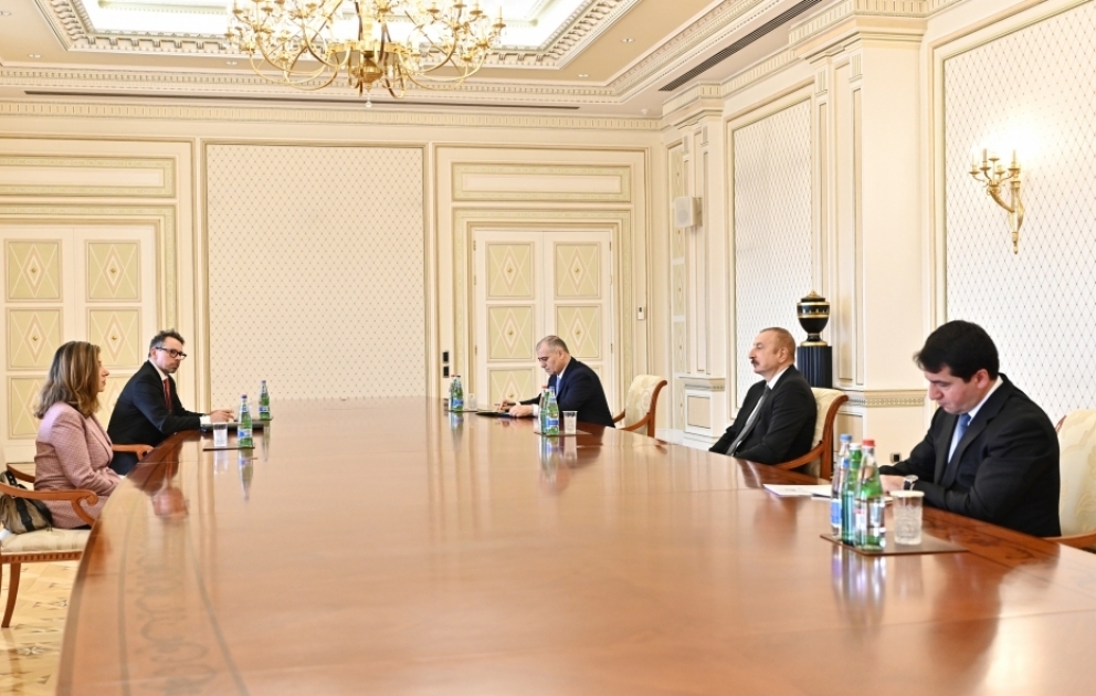 Präsident Ilham Aliyev empfängt Generaldirektorin der Internationalen Kommission für vermisste Personen