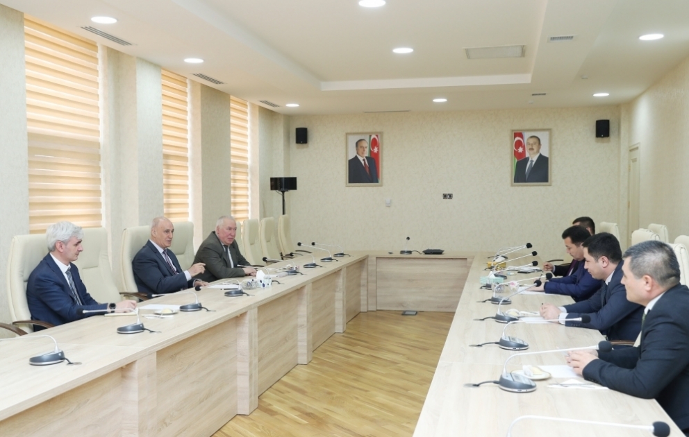 Узбекское агентство УзA намерено совершенствовать информационный обмен с АЗЕРТАДЖ, увеличить контакты в технической и кадровой сфере