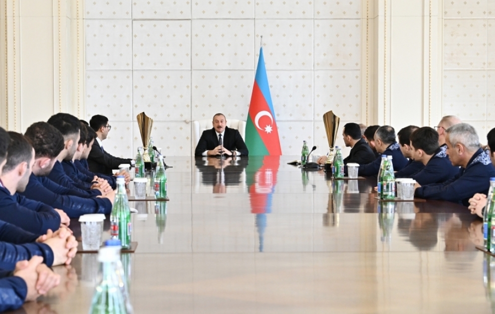 Prezident İlham Əliyev Macarıstanda keçirilmiş Güləş üzrə Avropa çempionatında iştirak edən Azərbaycan millisinin üzvlərini qəbul edib