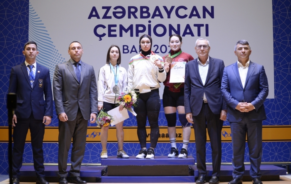 Ağırlıqqaldırma üzrə Azərbaycan çempionatının açılış mərasimi olub