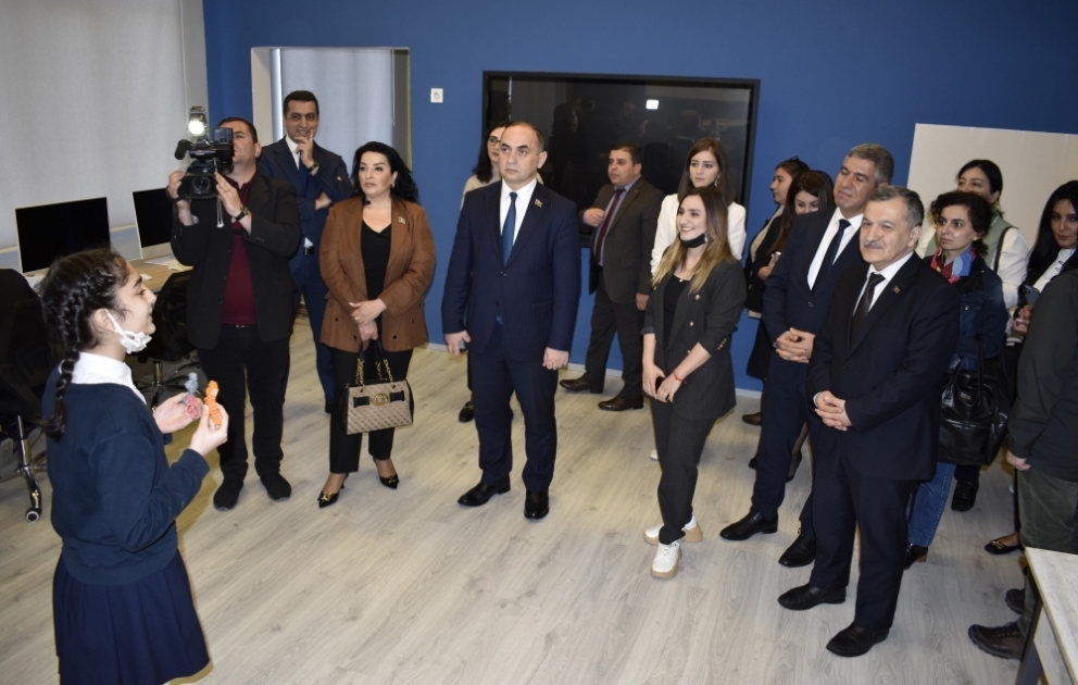 İctimaiyyət nümayəndələri və media təmsilçiləri Bərdə Peşə Liseyində yaradılan şəraitlə tanış olublar