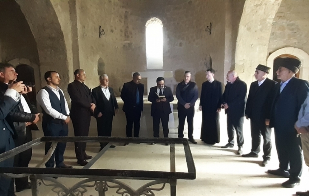 Xristian dini icmalarının üzvləri Xocavəndin Hünərli və Tuğ kəndlərində ayin icra ediblər