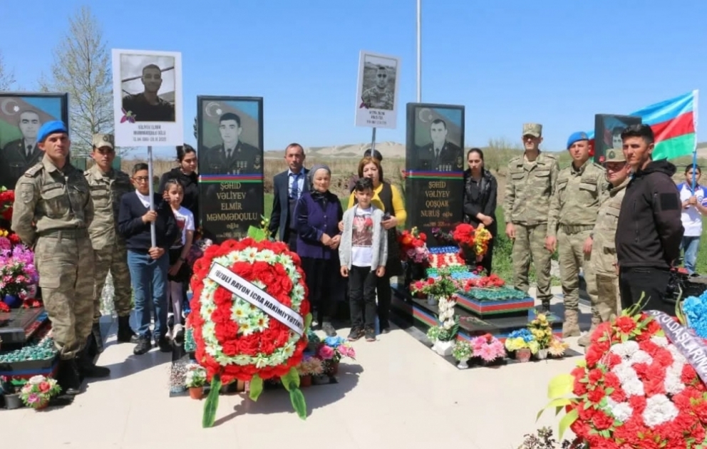 Vətən müharibəsi şəhidi Elmir Vəliyevin xatirəsi anılıb