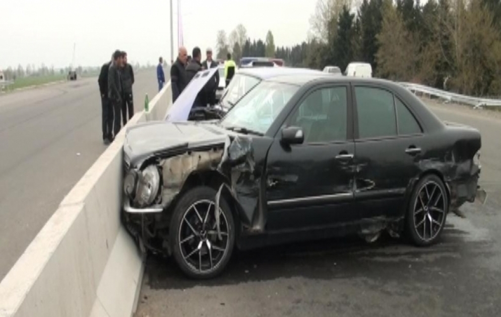 Tovuzda yol-nəqliyyat hadisəsi baş verib