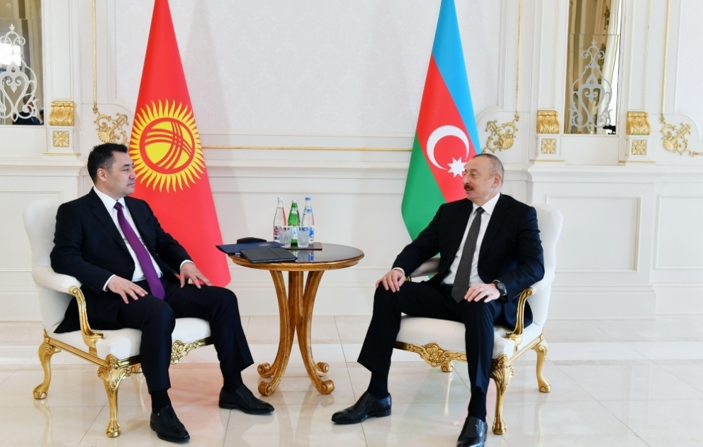 Состоялась встреча президентов Азербайджана и Кыргызстана один на один