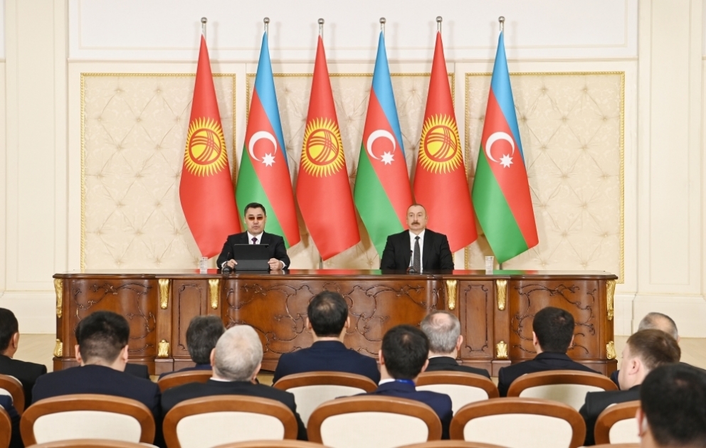 Azərbaycan və Qırğızıstan prezidentləri mətbuata bəyanatlarla çıxış ediblər