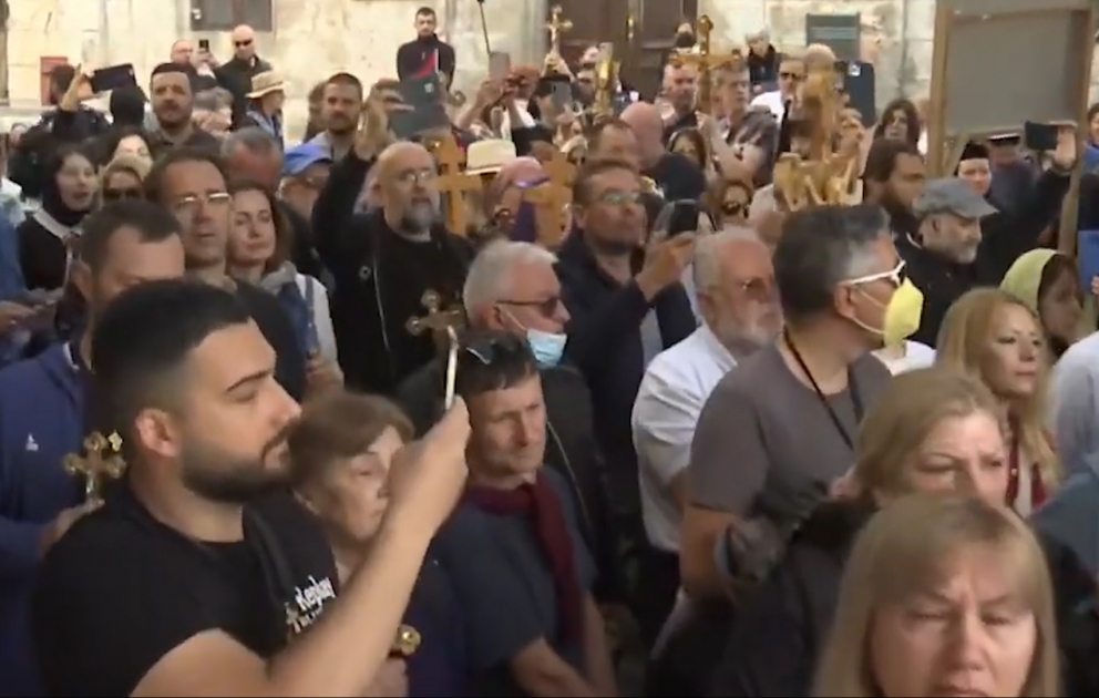 Pravoslavlar Müqəddəs Cümə günündə Qüdsdə yürüş ediblər