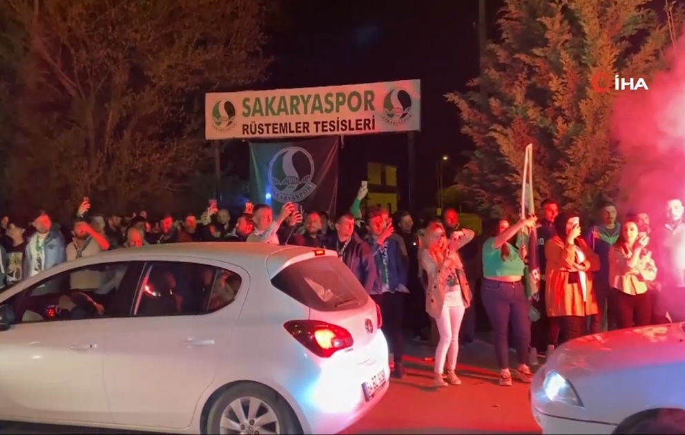Məşhur “Sakaryaspor” futbol klubu geri dönüb