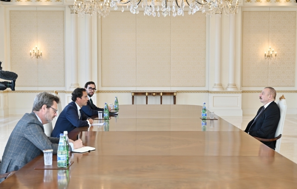 Le président Ilham Aliyev reçoit le représentant spécial du Secrétaire général de l’OTAN pour le Caucase et l’Asie centrale