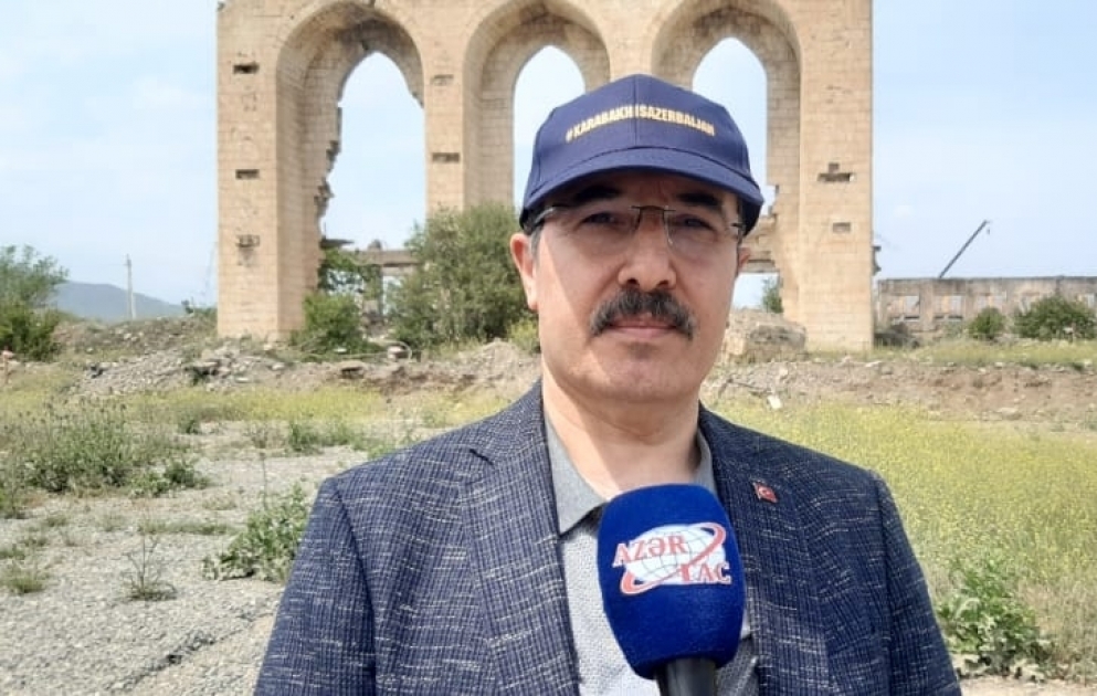 Cahit Bağçı: Ermənilərdən soruşmaq lazımdır ki, əgər Qarabağ sizin idisə, niyə buraları viran qoyubsunuz?