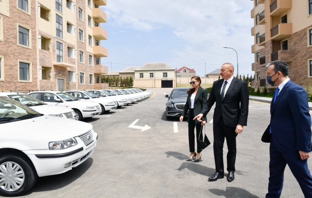 Prezident İlham Əliyev: Dövlət şəhid ailələrinin problemlərinin həlli üçün əlindən gələni edir və edəcək
