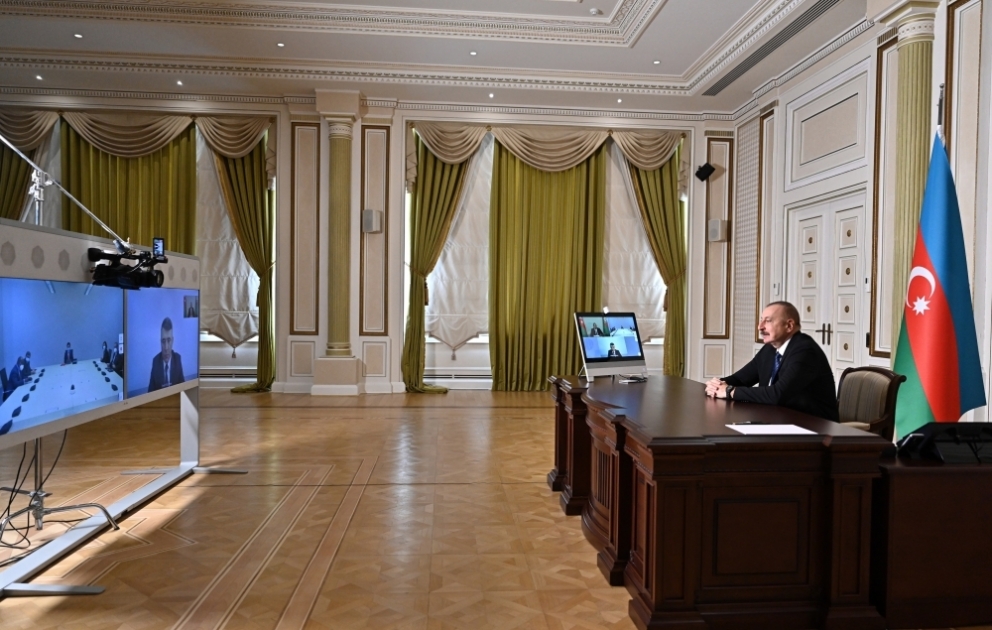 Präsident Ilham Aliyev empfängt FAO-Generalsekretär im Videoformat