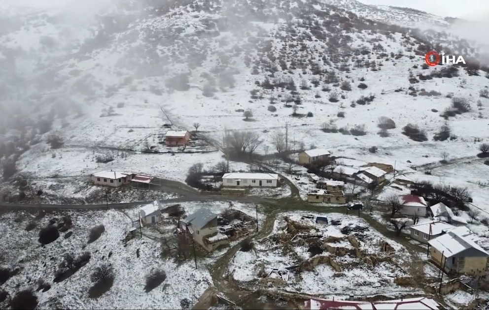 Ərzincan vilayətinə qar yağıb