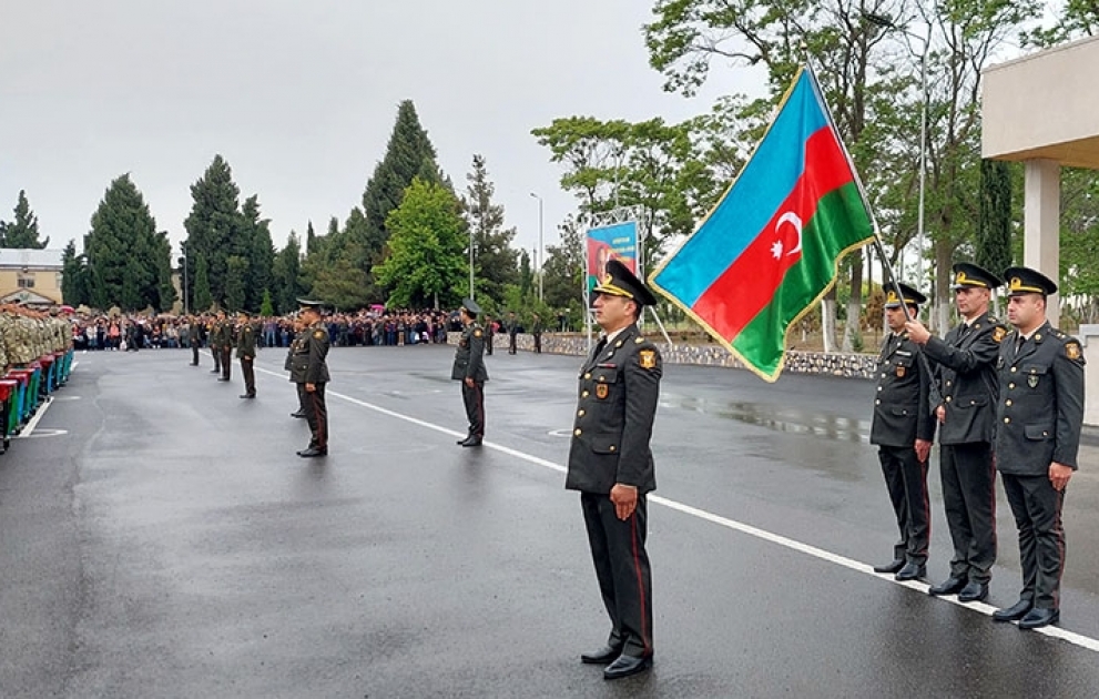 Azərbaycan Ordusunda andiçmə mərasimi keçirilib