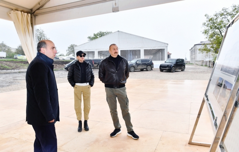 President Ilham Aliyev and First Lady Mehriban Aliyeva viewed repair and restoration work carried out at Shusha Realniy School