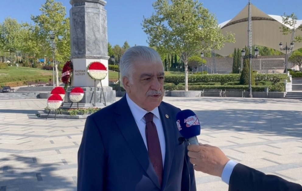 Şamil Ayrım: Mərhum Heydər Əliyev böyük uzaqgörənliklə Azərbaycan-Türkiyə qardaşlığını zirvələrə qaldırıb