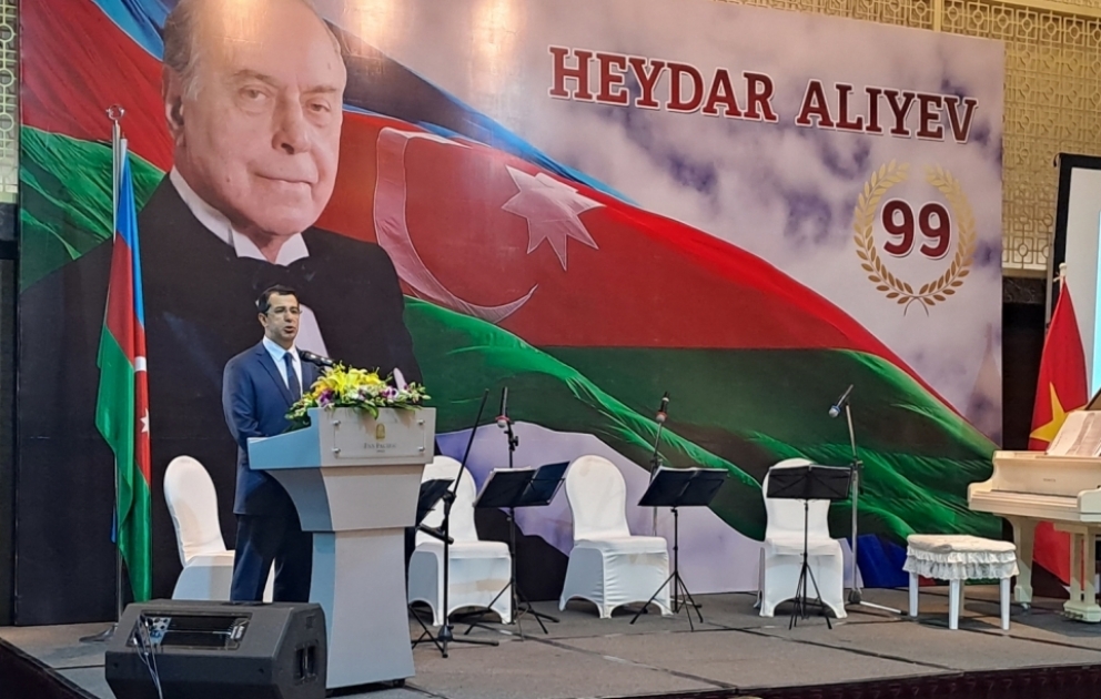 Ulu Öndər Heydər Əliyevin əziz xatirəsi Vyetnamda anılıb