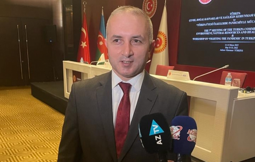 Dosent Rafiq Bayramov: Hazırda pandemiyanın tam bitdiyini söyləmək hələ tezdir