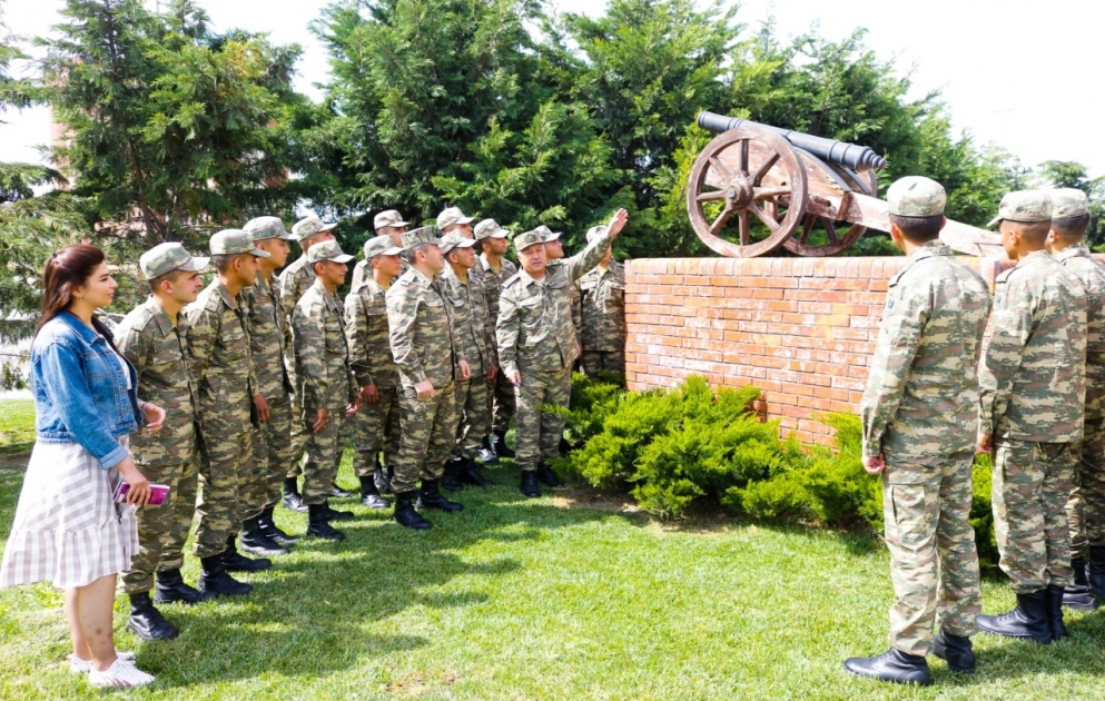 Azərbaycan Ordusunda “Vətən tarixini öyrənək və onu qoruyaq!” şüarı altında yeni lahiyəyə start verilib