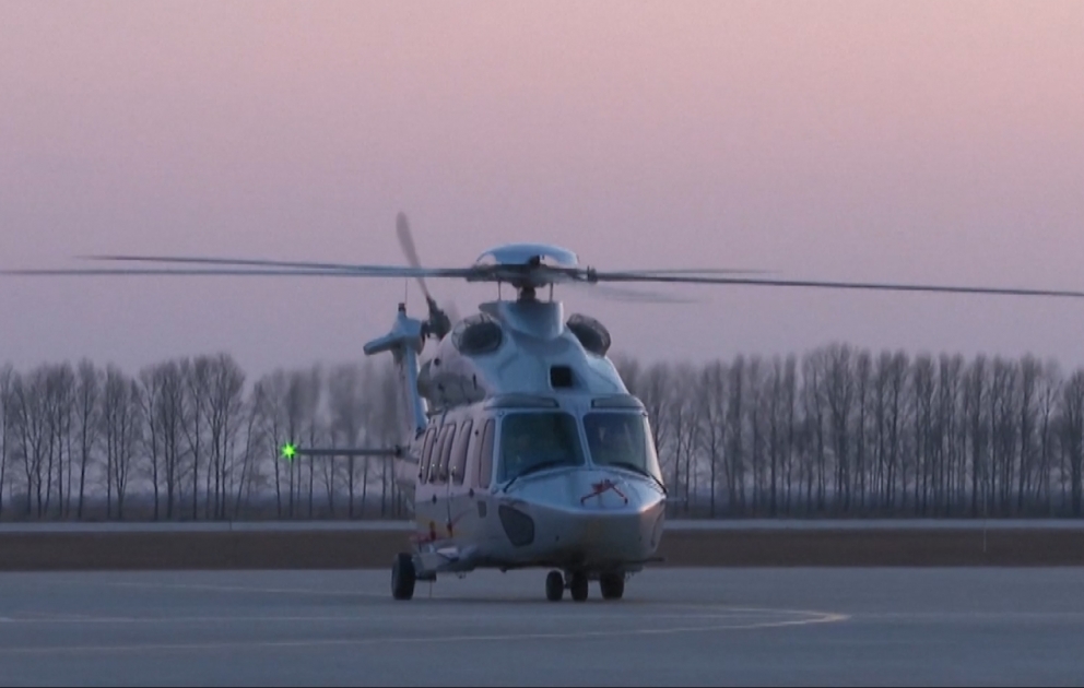 Çin istehsalı olan mülki helikopterin uçuş sınaqları keçirilir