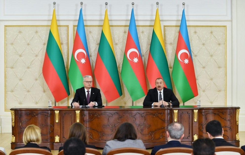 Azərbaycan və Litva prezidentləri mətbuata bəyanatlarla çıxış ediblər