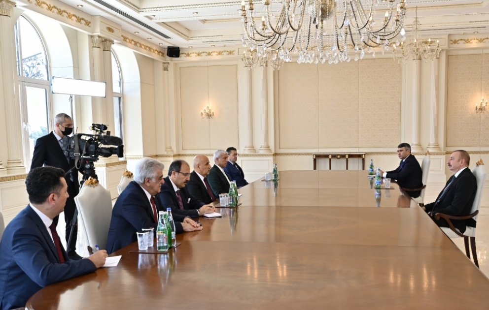 President Ilham Aliyev received delegation led by minister of agriculture and forestry of Turkiye