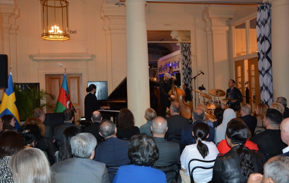 Azərbaycanla İsveç arasında diplomatik əlaqələrin qurulmasının 30 illiyi münasibətilə Stokholmda konsert təşkil edilib