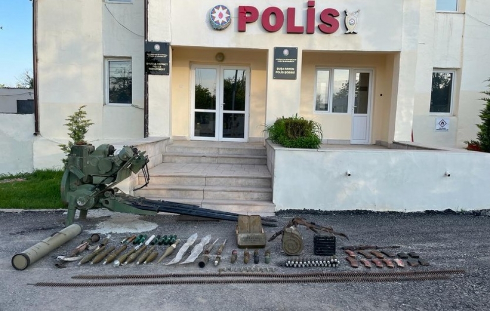 В Шуше обнаружено большое количество оружия и боеприпасов