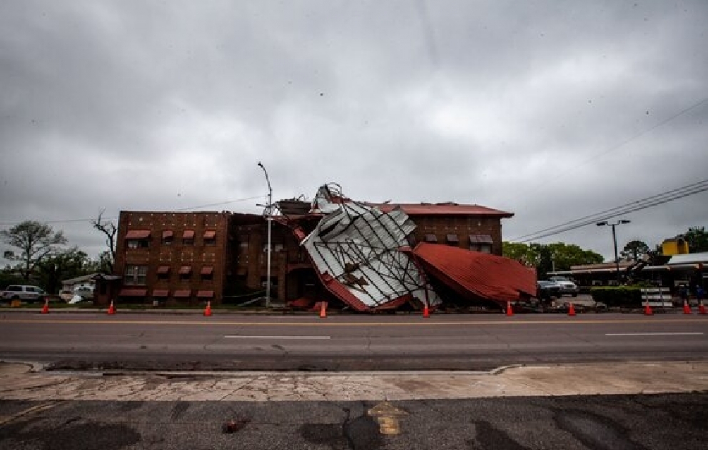 Tornado hits western German city of Paderborn: at least 40 injured