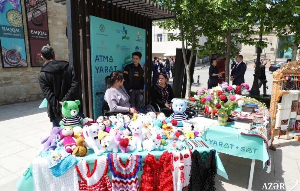 “Atma-yarat-sat” layihəsinin mütəmadi olaraq keçirilməsi tullantı hesab edilən əşyaların təkrar istifadəsinə marağı artıracaq