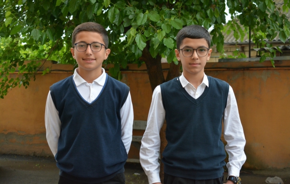 İki qardaş, iki medal - biri qızıl, biri gümüş