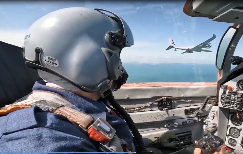 Səlçuk Bayraktar Azərbaycan Mig-29 qırıcısında Bakı səmasında