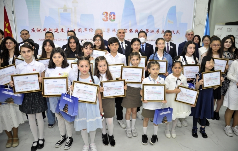 L’AZERTAC abrite un concours de dessin organisé conjointement par l’ambassade de Chine en Azerbaïdjan et l’Institut Confucius