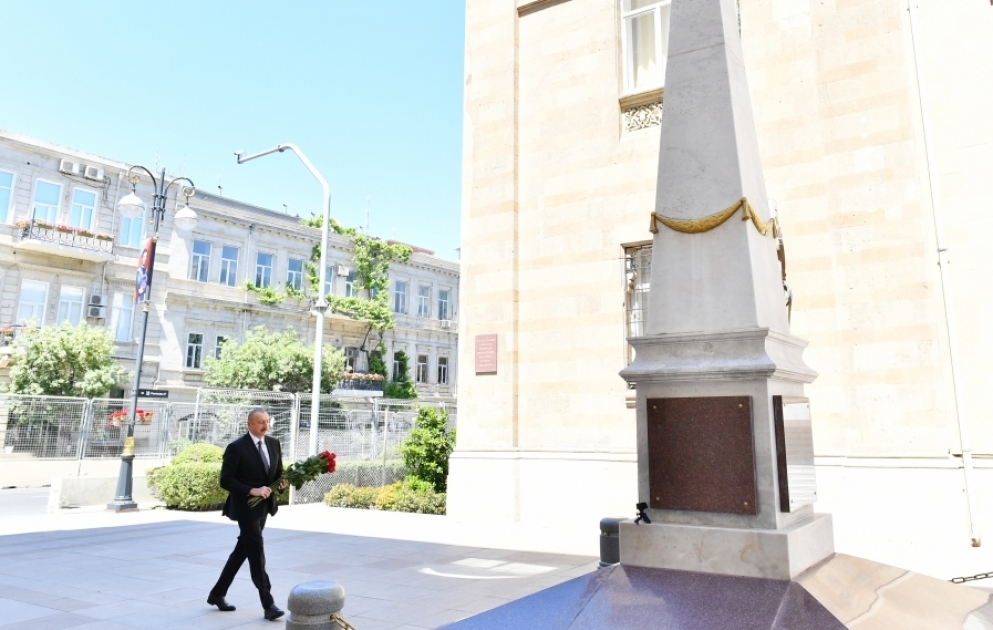 President Ilham Aliyev visited monument to Azerbaijan Democratic Republic in Baku