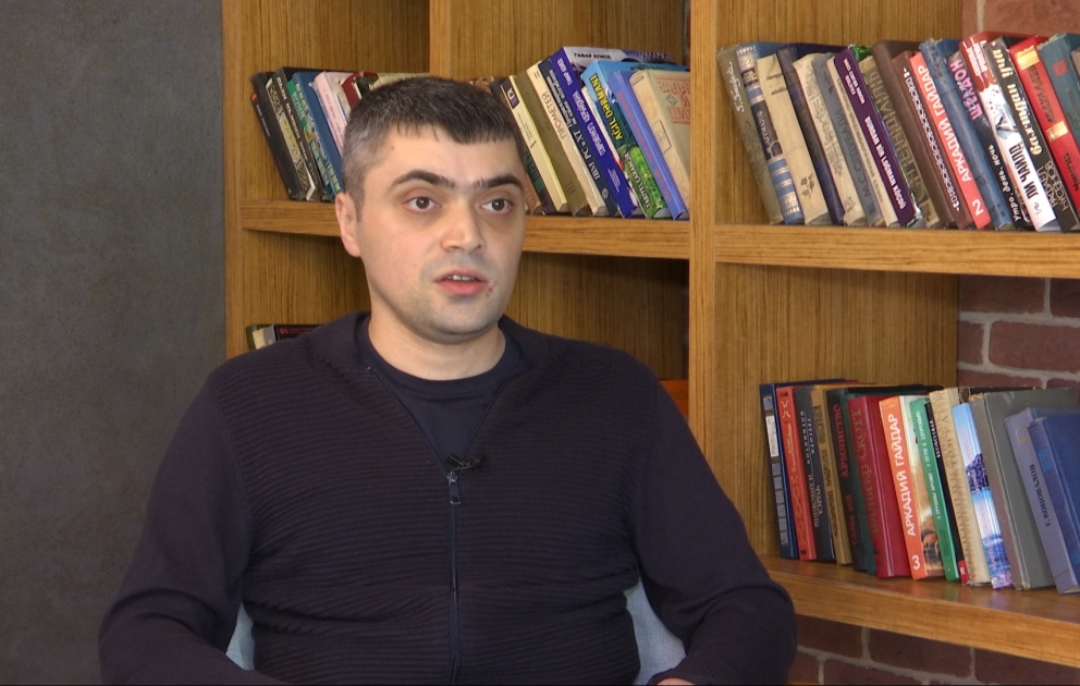 O güclü yaddaşı ilə hər kəsi heyrətləndirir
