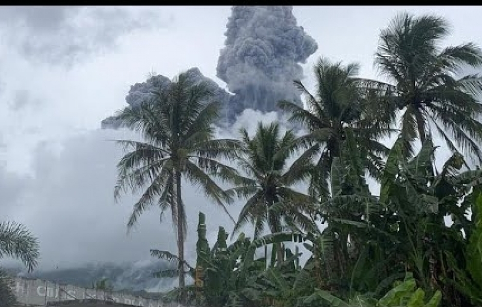 Les Philippines en état d'alerte après l'éruption d'un volcan