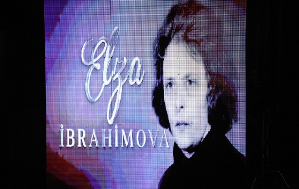 Heydər Əliyev Sarayında Xalq artisti Elza İbrahimovanın mahnıları səsləndirilib