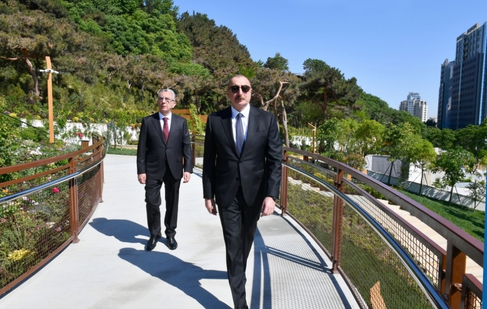 Prezident İlham Əliyev Bakıda yeni salınmış “Çəmbərəkənd” parkında yaradılan şəraitlə tanış olub