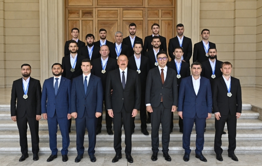 President Ilham Aliyev received members of Azerbaijan national minifootball team who won European Championship
