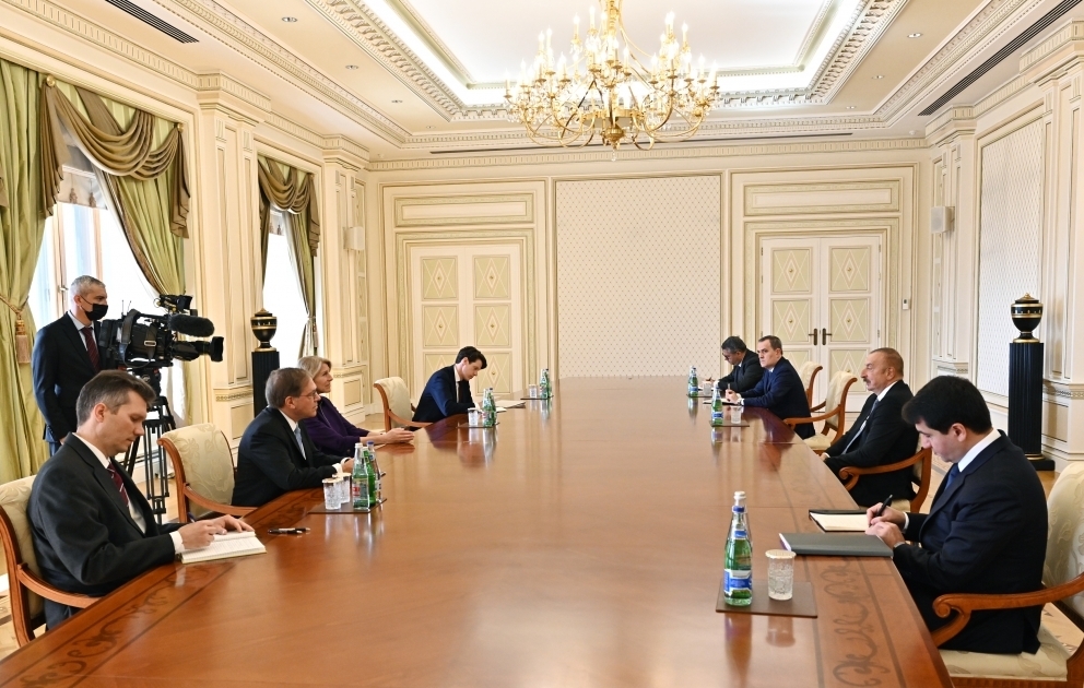 President Ilham Aliyev received US Assistant Secretary of State Karen Donfried