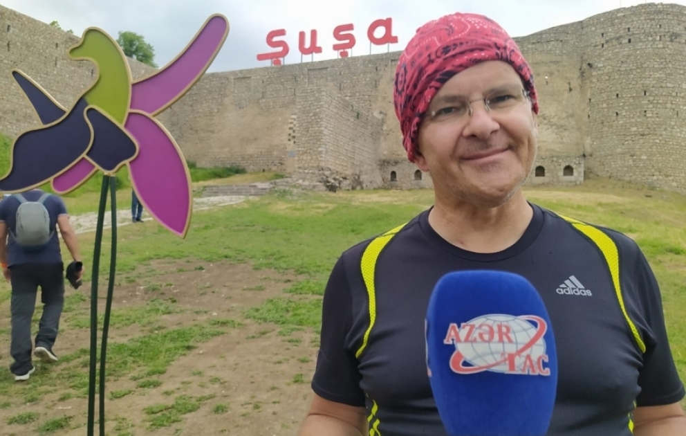 İsveçli səyyah: Dağıdılmış əraziləri görmək bizi çox məyus etdi