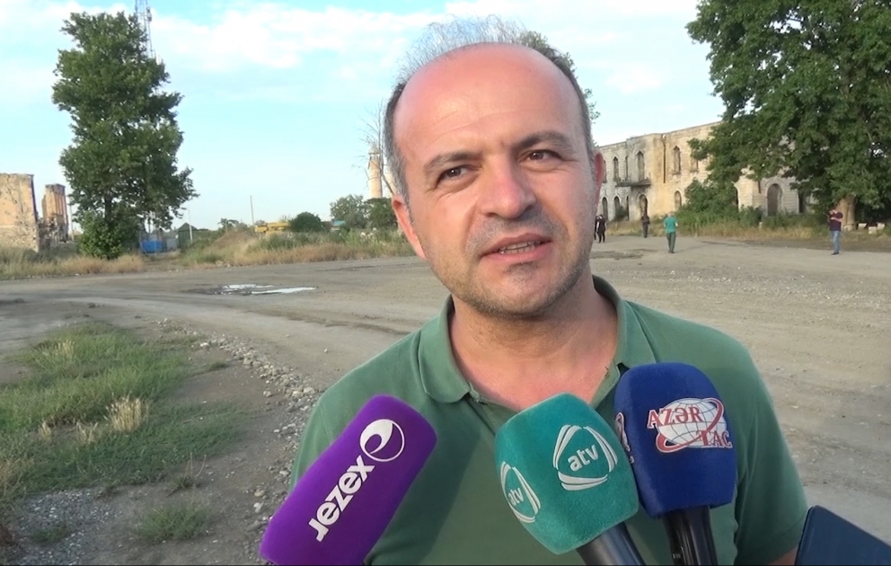 Türk səyyah: Qarabağda məni ən çox təsirləndirən yer düşmən tərəfindən tamamilə viran qoyulmuş Ağdam oldu
