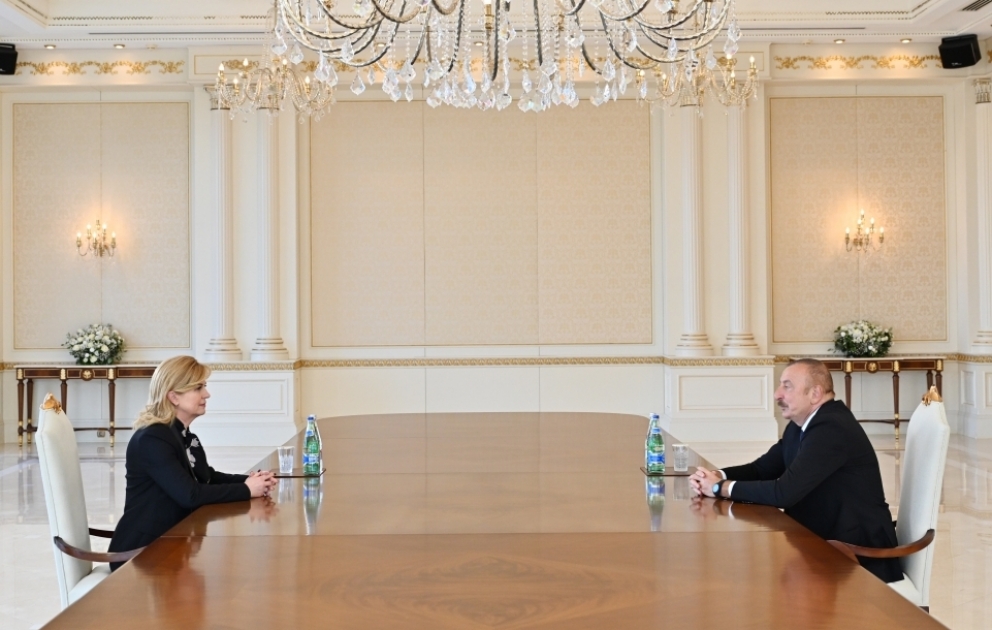 President Ilham Aliyev received former President of Croatia